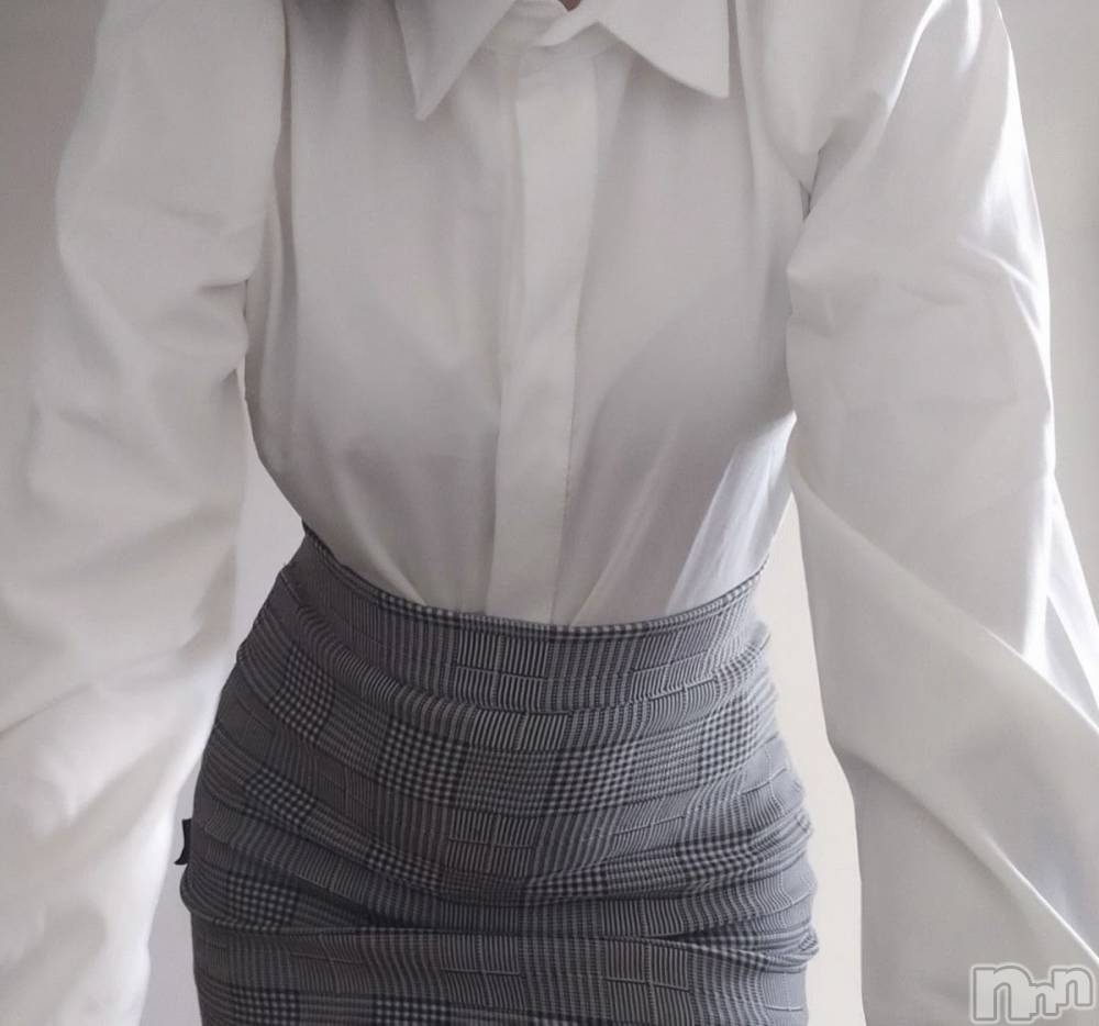 長岡人妻デリヘル長岡人妻市(ナガオカヒトヅマイチ) せりか★『極嬢』による乳首攻め(34)の3月19日写メブログ「乳首いっぱいいじめていい？」