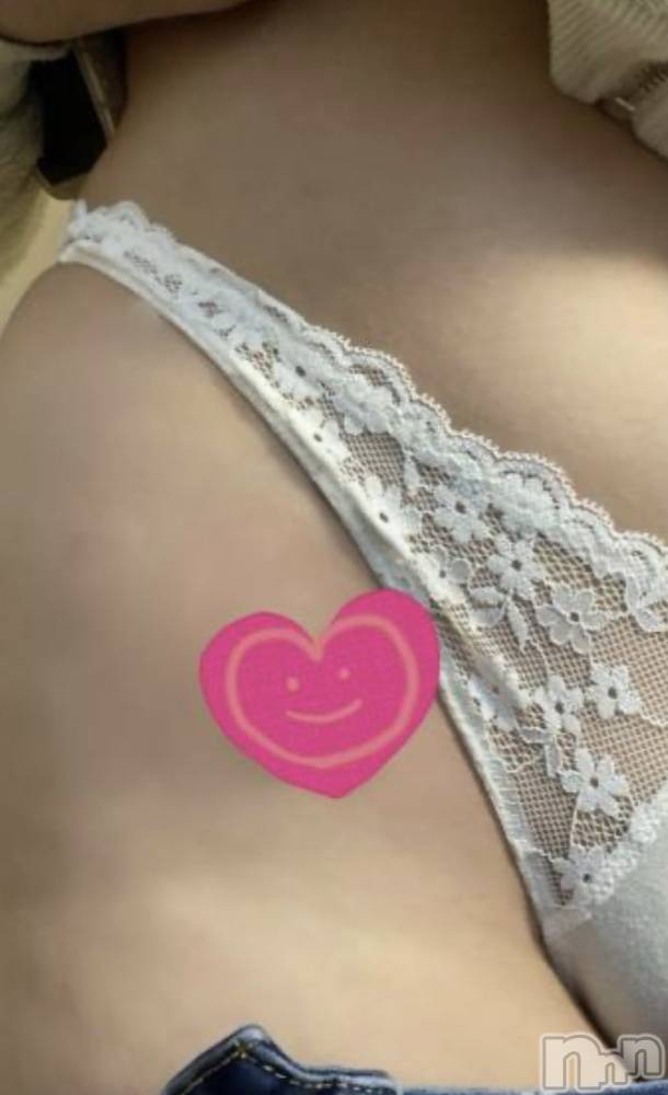 長岡人妻デリヘル長岡人妻市(ナガオカヒトヅマイチ) せりか★『極嬢』による乳首攻め(34)の5月10日写メブログ「密着でぬるぬる」