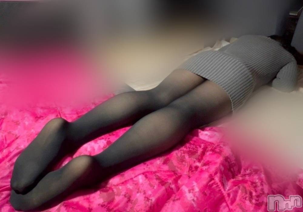 長岡デリヘル長岡人妻市(ナガオカヒトヅマイチ) せりか★『極嬢』による乳首攻め(34)の11月14日写メブログ「うつ伏せオナニー」