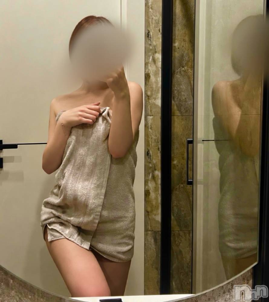 長岡デリヘル長岡人妻市(ナガオカヒトヅマイチ) せりか★『極嬢』による乳首攻め(34)の9月6日写メブログ「四つん這いでシゴいて、乳首も」