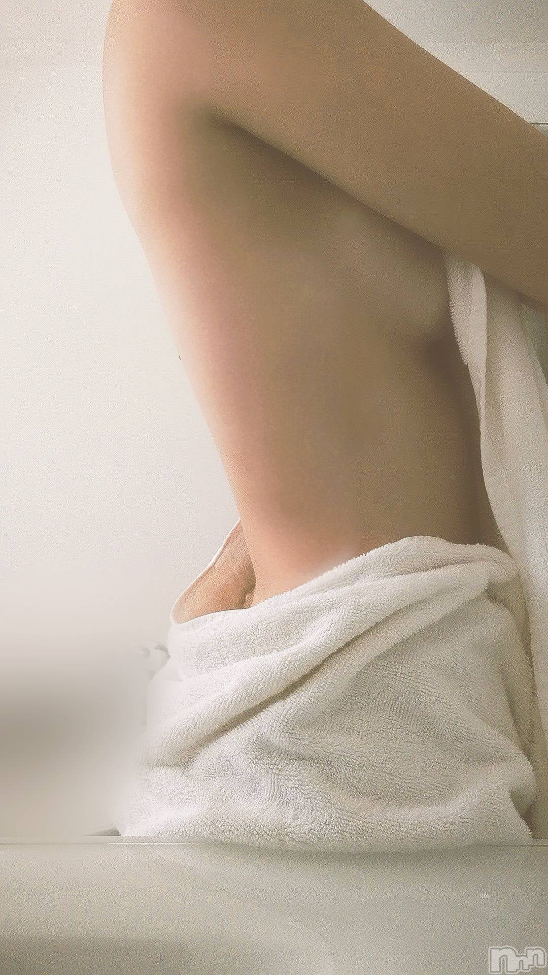 長岡人妻デリヘル長岡人妻市(ナガオカヒトヅマイチ)せりか★『極嬢』による乳首攻め(34)の2024年9月15日写メブログ「気持ち良すぎて」