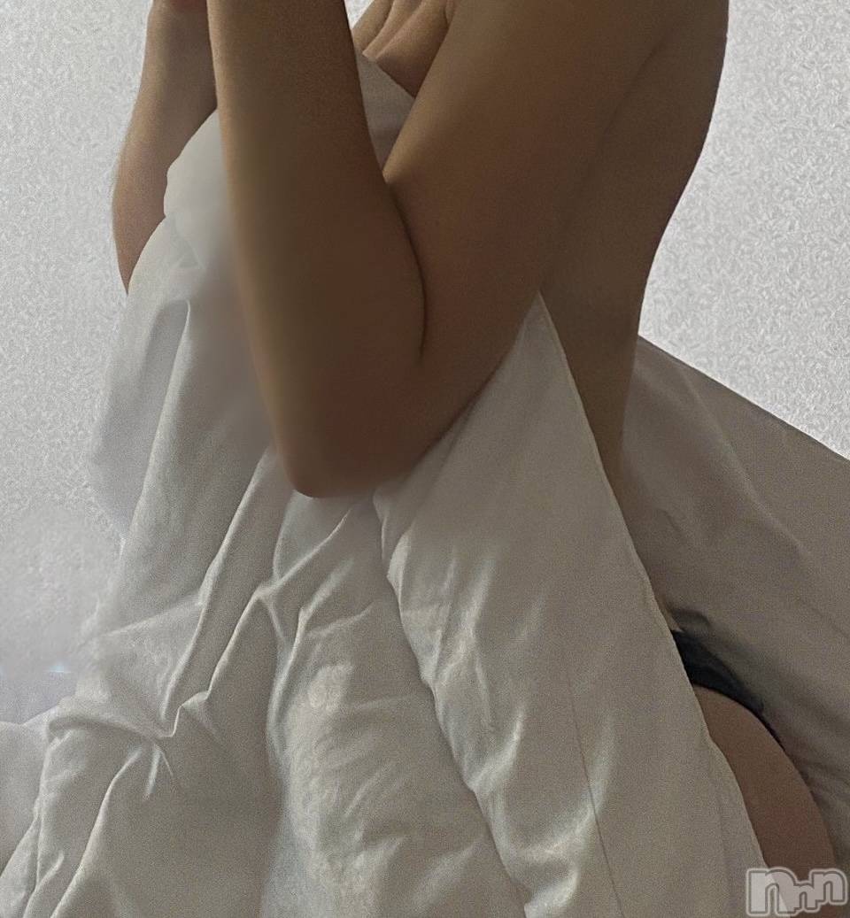 長岡人妻デリヘル長岡人妻市(ナガオカヒトヅマイチ)せりか★『極嬢』による乳首攻め(34)の2025年9月12日写メブログ「るんるん♪(﹡֦ƠωƠ֦﹡)✧」