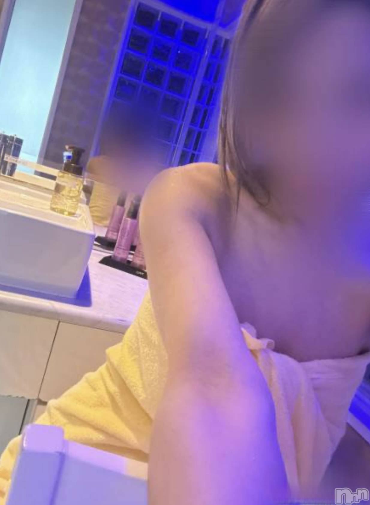 長岡デリヘル長岡人妻市(ナガオカヒトヅマイチ)せりか★『極嬢』による乳首攻め(34)の2025年10月10日写メブログ「今日は」