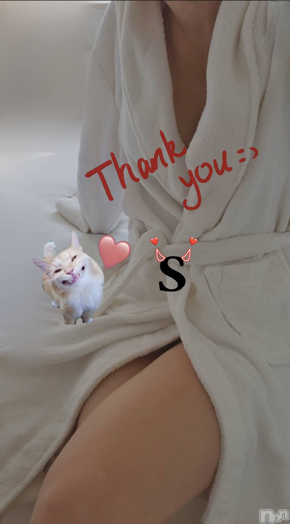 長岡デリヘル長岡人妻市(ナガオカヒトヅマイチ)せりか★『極嬢』による乳首攻め(34)の2025年10月18日写メブログ「フードクラッシュ」