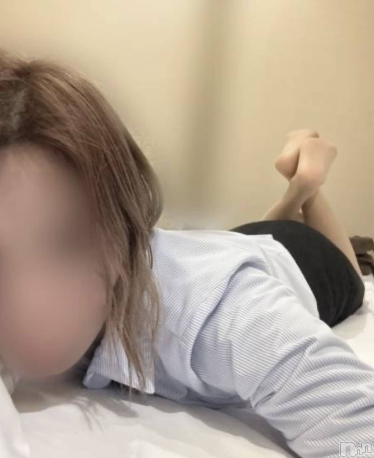 長岡デリヘル長岡人妻市(ナガオカヒトヅマイチ)せりか★『極嬢』による乳首攻め(34)の2025年11月11日写メブログ「明日は…」