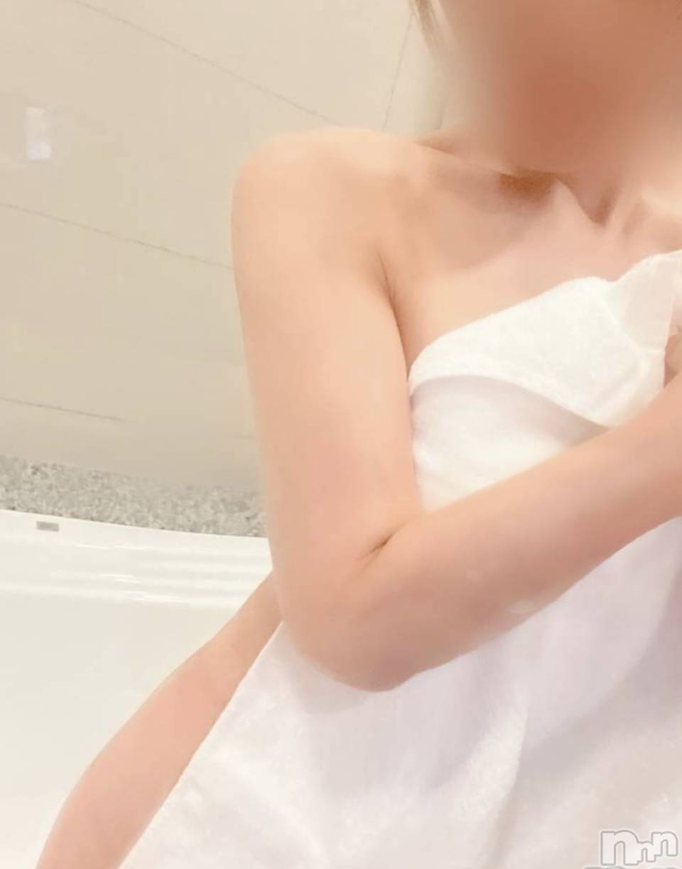長岡デリヘル長岡人妻市(ナガオカヒトヅマイチ)せりか★『極嬢』による乳首攻め(34)の2026年3月29日写メブログ「潮吹きされたい？」