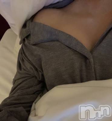 長岡デリヘル 長岡人妻市(ナガオカヒトヅマイチ) せりか★『極嬢』による乳首攻め(34)の3月28日写メブログ「離してくれない」