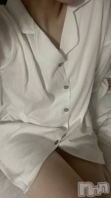 長岡デリヘル 長岡人妻市(ナガオカヒトヅマイチ) せりか★『極嬢』による乳首攻め(34)の8月23日写メブログ「四つん這い？顔面騎乗？」