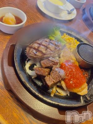 長岡デリヘル 長岡人妻市(ナガオカヒトヅマイチ) せりか★『極嬢』による乳首攻め(34)の9月5日写メブログ「さて、どうしよ(・∀・)」