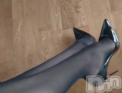 長岡デリヘル 長岡人妻市(ナガオカヒトヅマイチ) せりか★『極嬢』による乳首攻め(34)の9月21日写メブログ「足コキでイク💛」