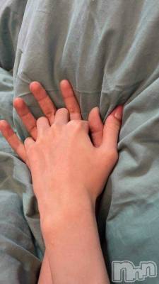 長岡デリヘル 長岡人妻市(ナガオカヒトヅマイチ) せりか★『極嬢』による乳首攻め(34)の10月28日写メブログ「絡ませながら」