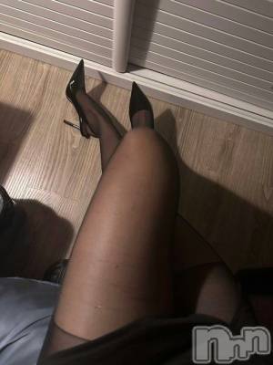 長岡デリヘル 長岡人妻市(ナガオカヒトヅマイチ) せりか★『極嬢』による乳首攻め(34)の11月29日写メブログ「お尻ビンタからの唾かけ」