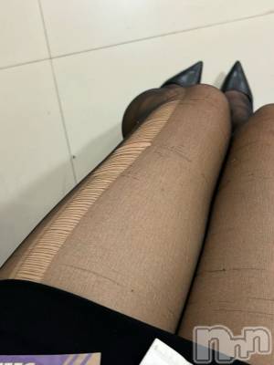 長岡デリヘル 長岡人妻市(ナガオカヒトヅマイチ) せりか★『極嬢』による乳首攻め(34)の12月25日写メブログ「破いちゃう？」