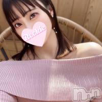 みと