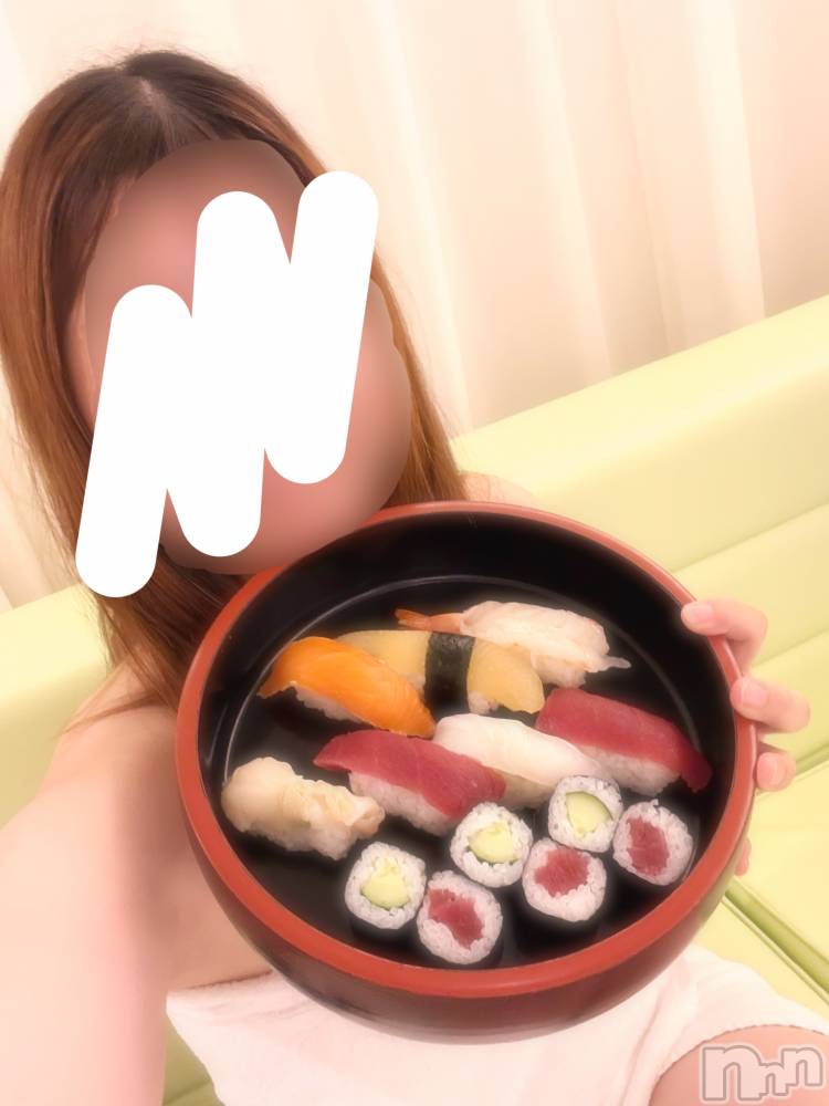 三条デリヘル人妻じゅんちゃん-出稼ぎ0！地元の奥様専門-(ヒトヅマジュンチャン) 向井さくら☆エロ汁120％(30)の8月23日写メブログ「すしざんまいっ！！！」