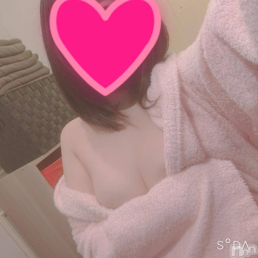上越デリヘルわちゃわちゃ(ワチャワチャ)にこ☆性欲大爆発ド変態娘☆(19)の2024年11月10日写メブログ「いっぱいシたいの♡」