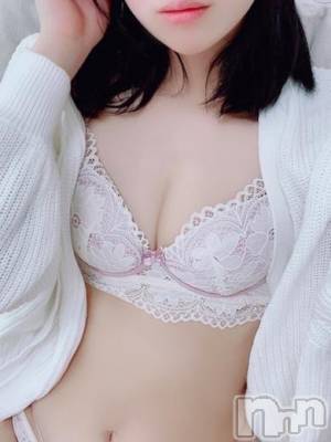高宮なほ(体験入店)(19) 身長160cm、スリーサイズB83(B).W57.H85。上越デリヘル RICHARD（リシャール）(リシャール)在籍。