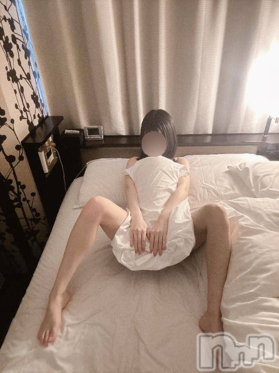 新潟デリヘルOffice Amour(オフィスアムール) よもぎ/ヘルス課(23)の1月9日写メブログ「最近の悩みを聞いてください」