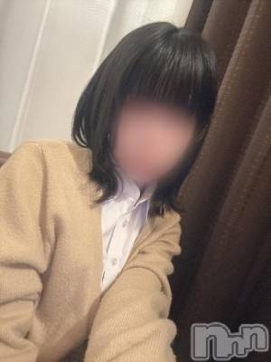 新潟デリヘル Office Amour(オフィスアムール) よもぎ/ヘルス課(23)の1月17日写メブログ「🤫🤍」