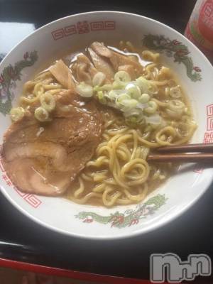 新潟デリヘル Office Amour(オフィスアムール) よもぎ/ヘルス課(23)の10月6日写メブログ「毎日ラーメン健康生活🍜」