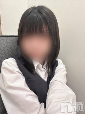 新潟デリヘル Office Amour(オフィスアムール) よもぎ/ヘルス課(23)の2月9日写メブログ「静かにテンション上がってる」