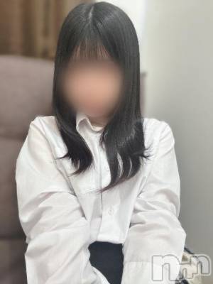 新潟デリヘル Office Amour(オフィスアムール) よもぎ/ヘルス課(23)の8月15日写メブログ「出勤🙆‍♀️」