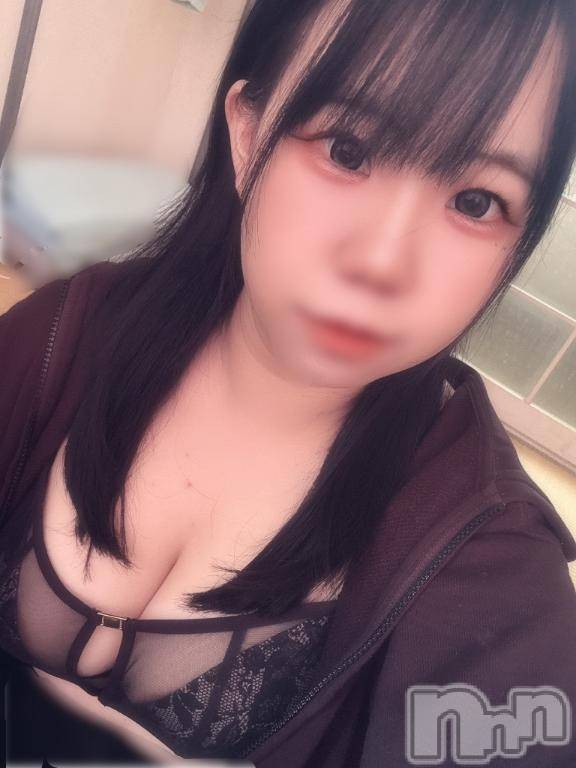 新潟デリヘル奥様特急 新潟店(オクサマトッキュウニイガタテン) ろっか(23)の1月12日写メブログ「出勤しました☺️」