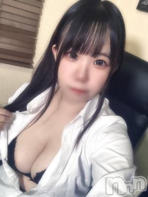 新潟デリヘル 奥様特急 新潟店(オクサマトッキュウニイガタテン) ろっか(23)の2月16日写メブログ「今日出勤してます🙋🏻‍♀️  ̖́-」