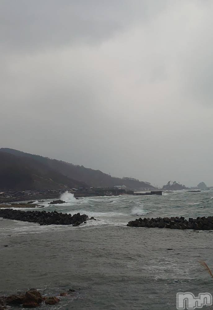 上越デリヘルらぶ妻　～新潟の人妻が集う店～(ラブツマ) 石野さとみ★淫ら(47)の12月31日写メブログ「早いなぁ」