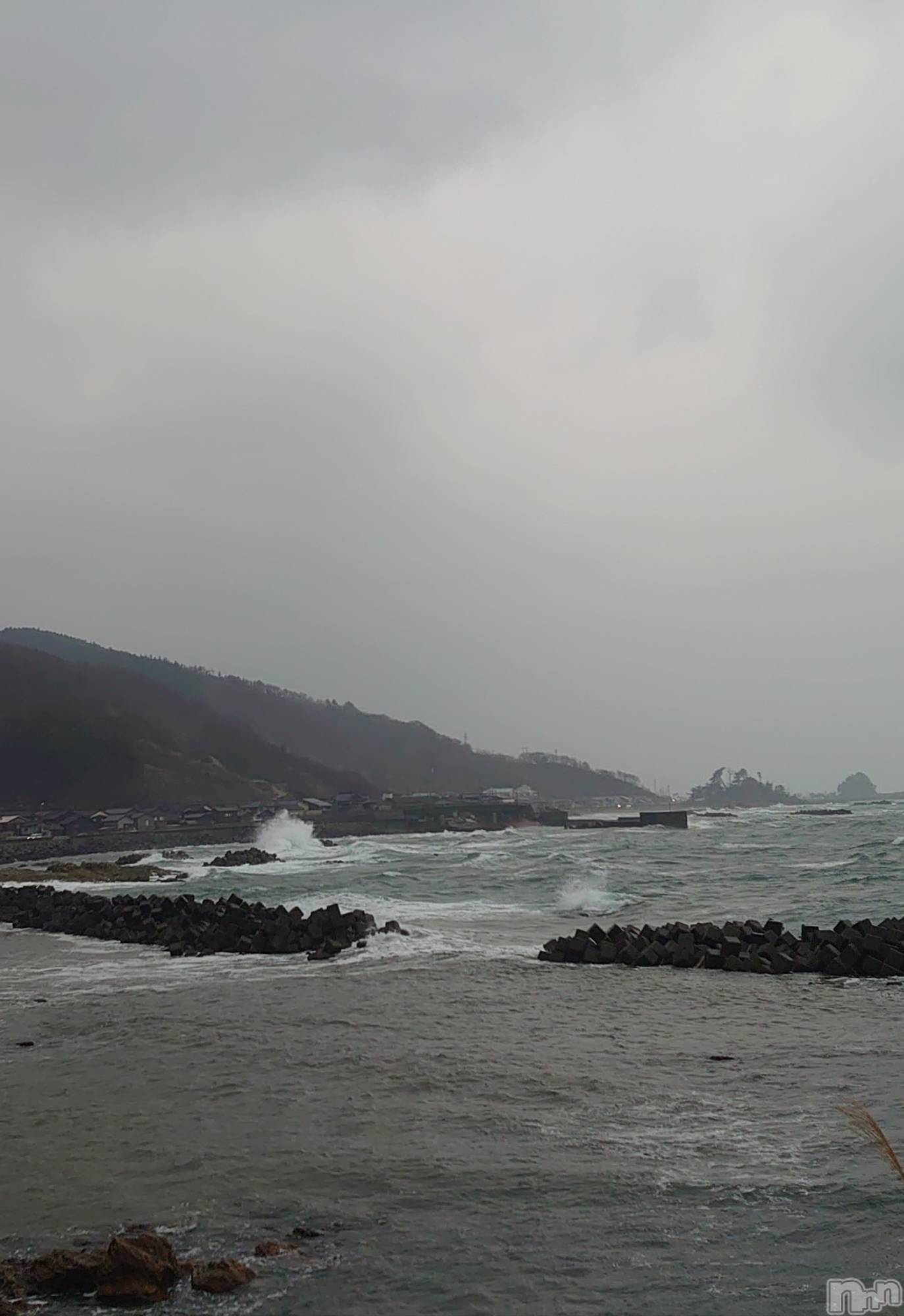 上越デリヘルらぶ妻　～新潟の人妻が集う店～(ラブツマ)石野さとみ★淫ら(47)の2025年12月31日写メブログ「早いなぁ」