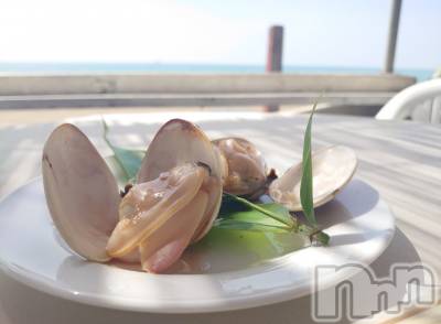 上越デリヘル らぶ妻　～新潟の人妻が集う店～(ラブツマ) 石野さとみ★淫ら(47)の8月12日写メブログ「お盆休み」