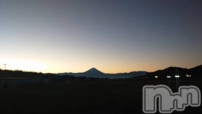 上越デリヘル らぶ妻　～新潟の人妻が集う店～(ラブツマ) 石野さとみ★淫ら(47)の12月9日写メブログ「秋冬」