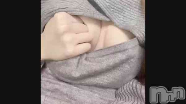 川嶋りおなの動画 隙間から…🤫🔞