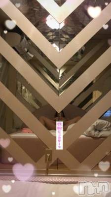 新潟デリヘル 奥様特急 新潟店(オクサマトッキュウニイガタテン) つむぎ(20)の10月8日写メブログ「ベニスK様🎉」