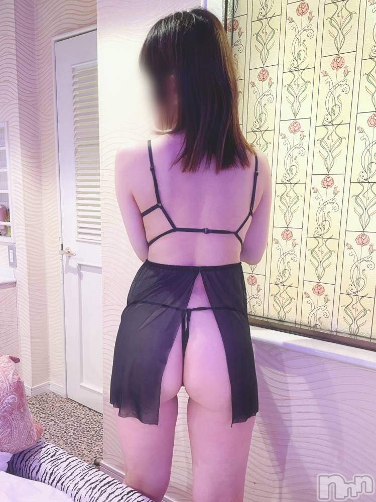 上越人妻デリヘルらぶ妻　～新潟の人妻が集う店～(ラブツマ) 流川かえで★素人感◎(36)の10月12日写メブログ「本日出勤です！」