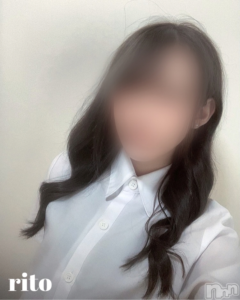 柏崎デリヘルデリヘル柏崎　地域密着!!地元新潟女性と会える店(デリヘルカシワザキ) りと★神秘的な美尻(22)の6月7日写メブログ「はじめまして🕊️」