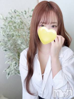 れい/ヘルス課(19) 身長152cm、スリーサイズB83(C).W55.H84。新潟デリヘル Office Amour(オフィスアムール)在籍。