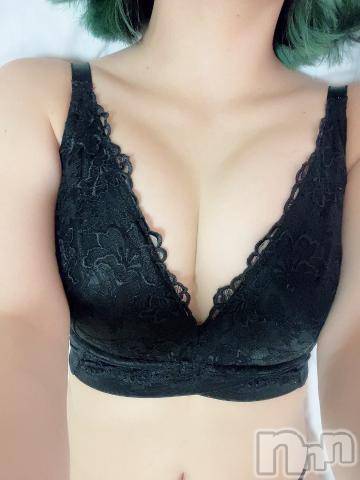 上越デリヘルわちゃわちゃ(ワチャワチャ) にな☆色白G乳キス魔ロリ娘(20)の6月15日写メブログ「お胸好き必見♡♡」