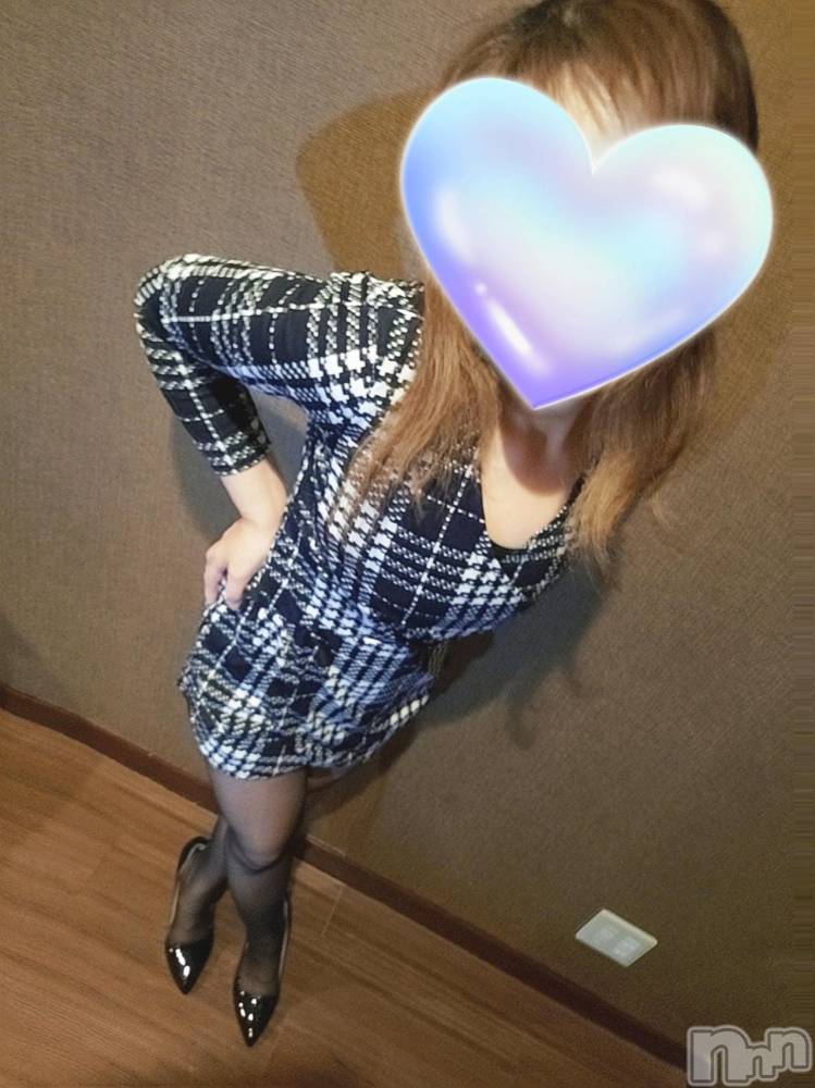 三条ぽっちゃり新潟三条燕ちゃんこ(ニイガタサンジョウツバメチャンコ) しおり(44)の9月13日写メブログ「13日(土)出勤します」