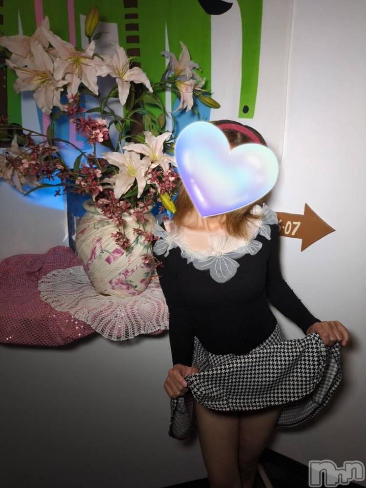 三条デリヘル新潟三条燕ちゃんこ(ニイガタサンジョウツバメチャンコ) しおり(44)の10月10日写メブログ「おはようございます」