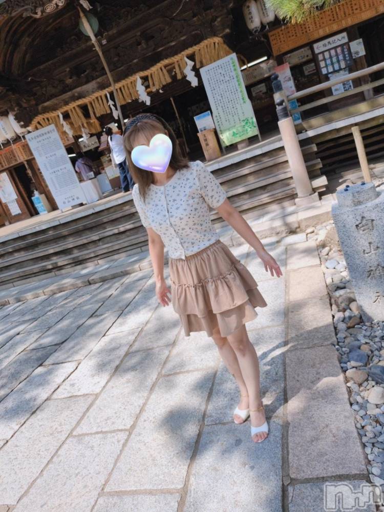 三条デリヘル新潟三条燕ちゃんこ(ニイガタサンジョウツバメチャンコ) しおり(44)の11月14日写メブログ「14日(金)出勤します」