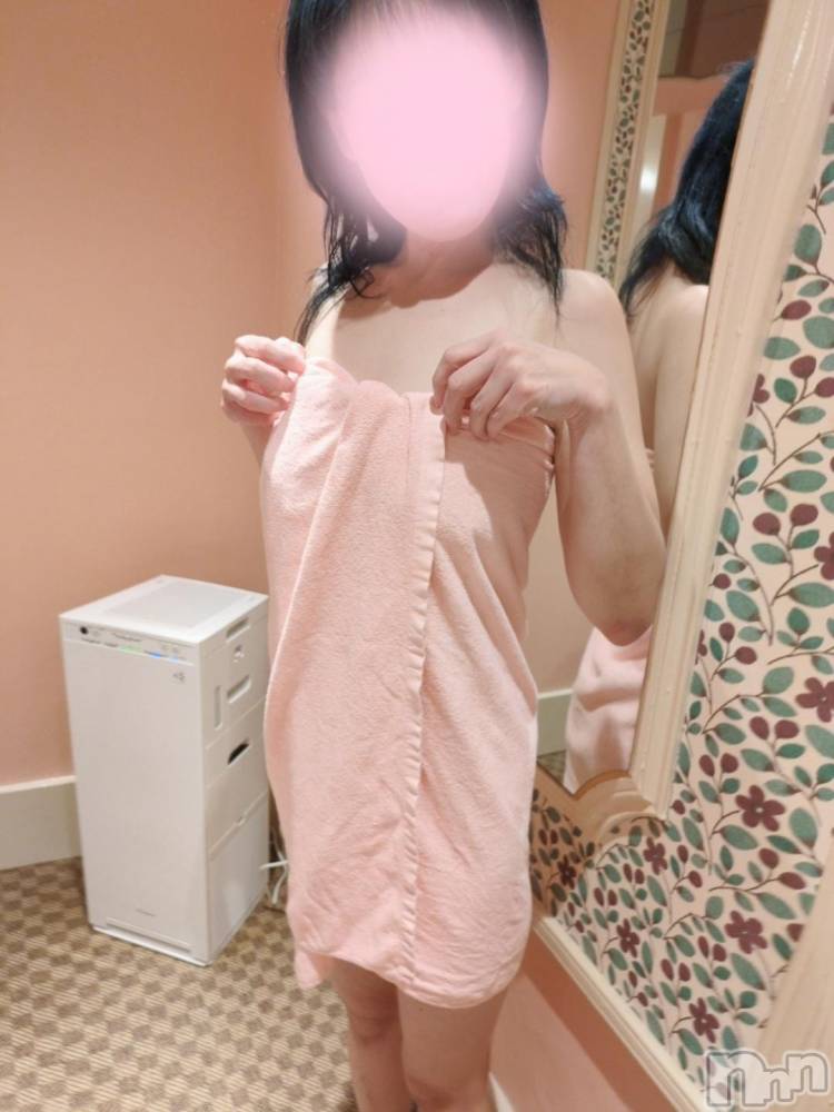 三条デリヘル新潟三条燕ちゃんこ(ニイガタサンジョウツバメチャンコ) しおり(44)の2月23日写メブログ「フローレス12号室のお客様へ」