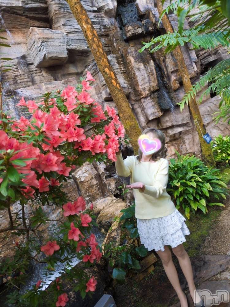 三条デリヘル新潟三条燕ちゃんこ(ニイガタサンジョウツバメチャンコ) しおり(44)の3月31日写メブログ「フローレス特別室のお客様へ」