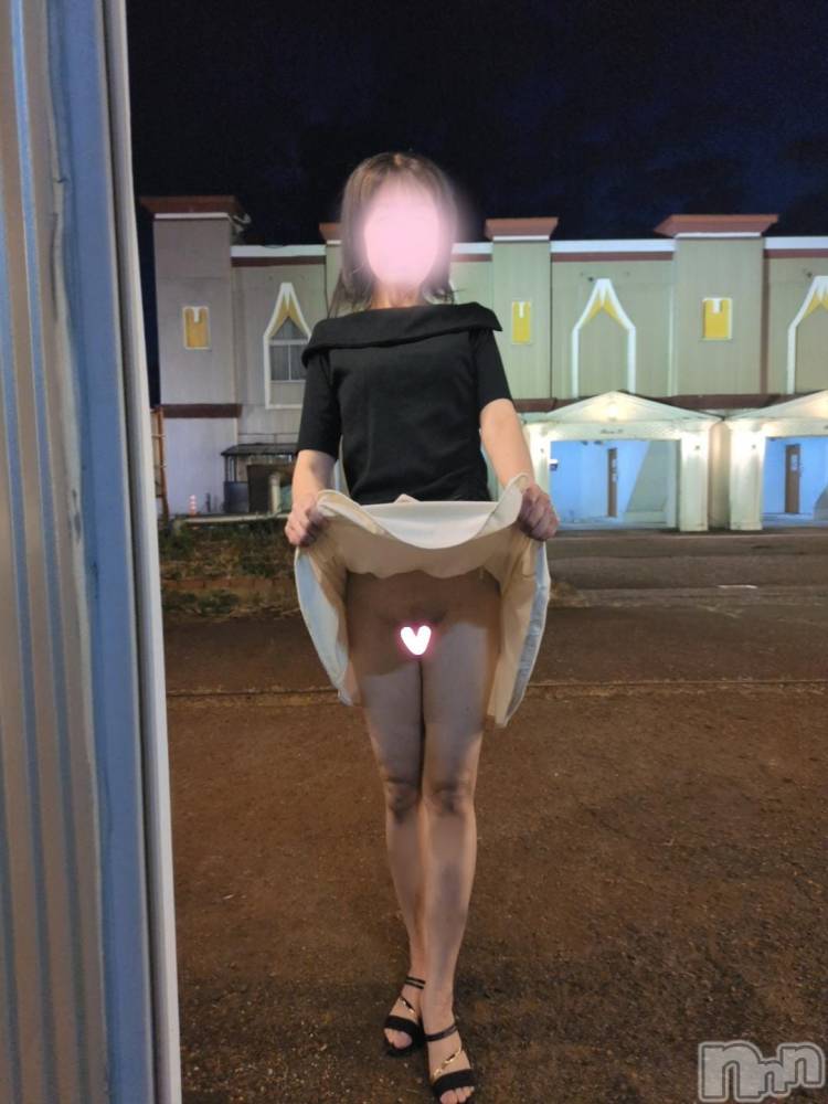 三条デリヘル新潟三条燕ちゃんこ(ニイガタサンジョウツバメチャンコ) しおり(44)の7月5日写メブログ「6日(月)出勤します」