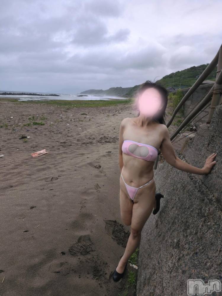 三条デリヘル新潟三条燕ちゃんこ(ニイガタサンジョウツバメチャンコ) しおり(44)の8月27日写メブログ「ワシントンホテル415号室のお客様へ」