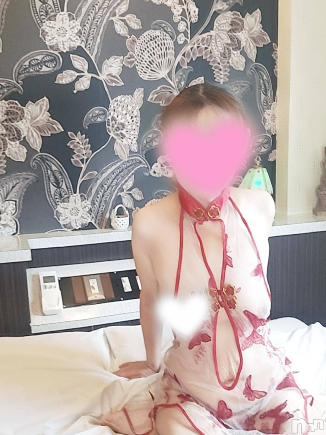 三条ぽっちゃり新潟三条燕ちゃんこ(ニイガタサンジョウツバメチャンコ)しおり(44)の2024年5月19日写メブログ「19日、弥生56号室のお客様へ」
