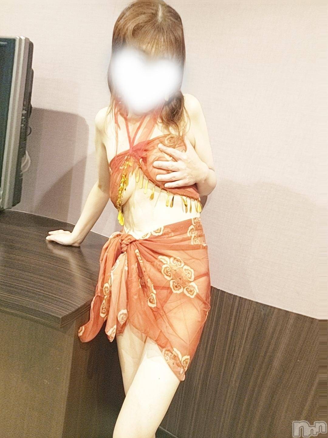 三条ぽっちゃり新潟三条燕ちゃんこ(ニイガタサンジョウツバメチャンコ)しおり(44)の2024年6月23日写メブログ「23日、フローレス11号室のお客様へ」