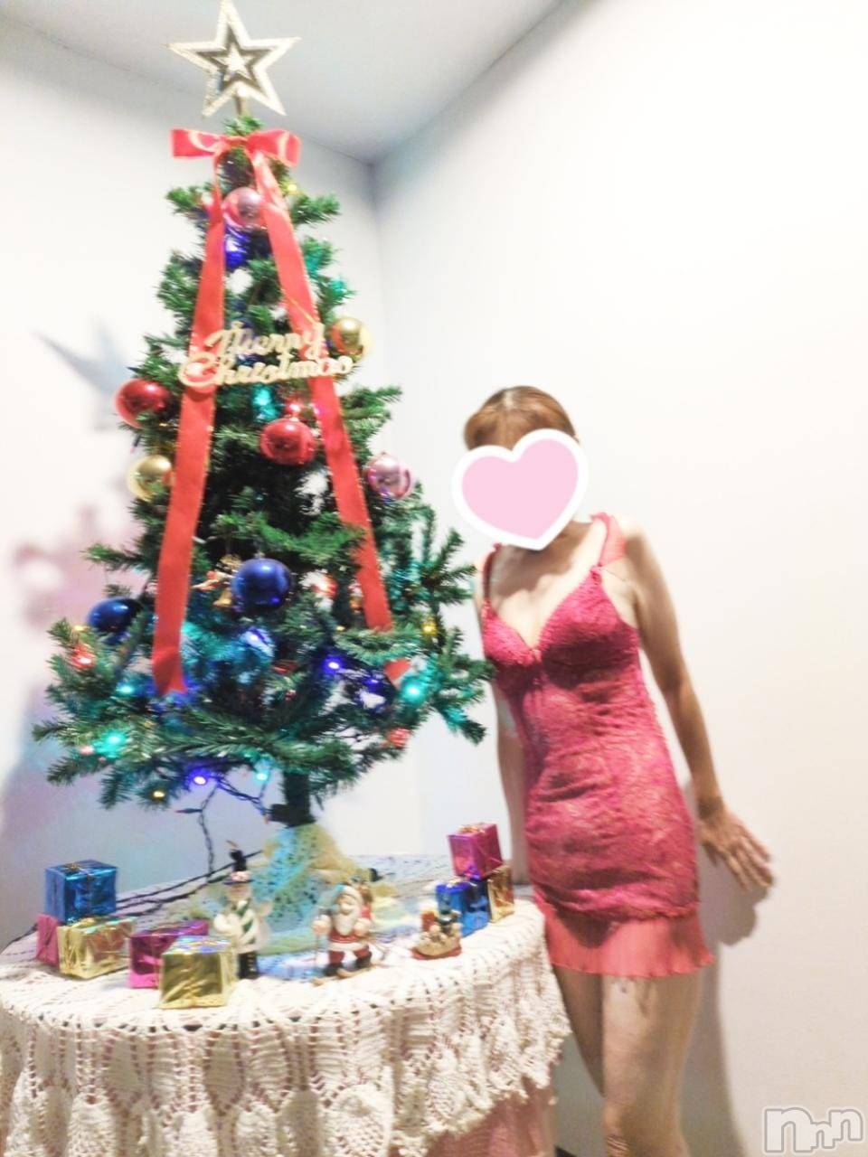 三条ぽっちゃり新潟三条燕ちゃんこ(ニイガタサンジョウツバメチャンコ)しおり(44)の2024年12月1日写メブログ「ホテル三条、201号室のお客様へ」