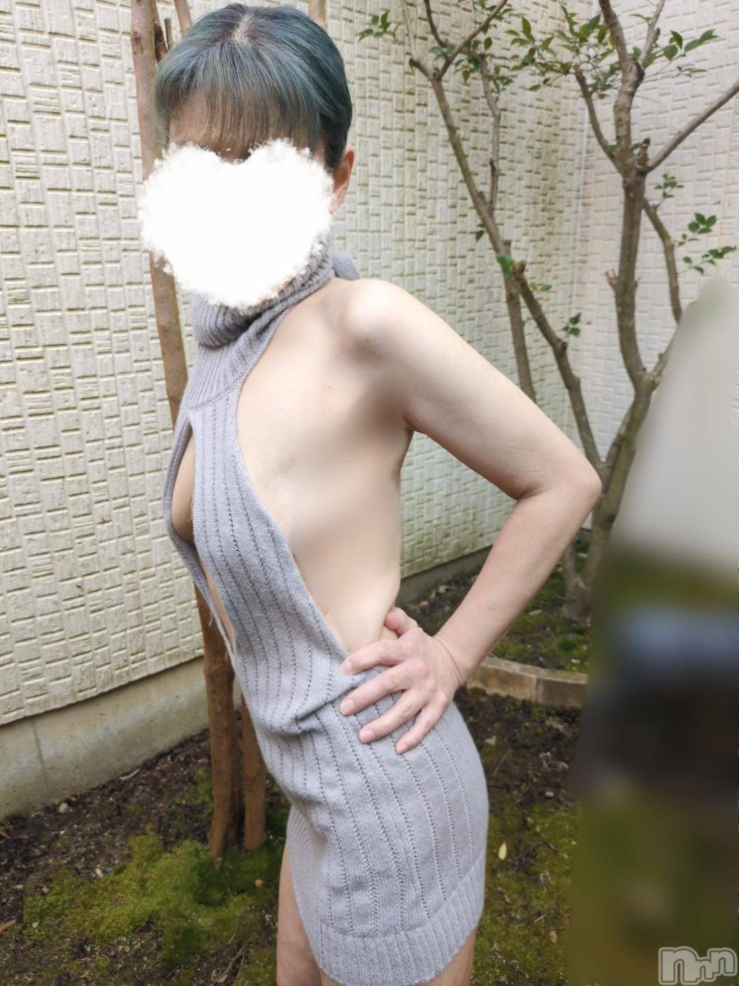 三条ぽっちゃり新潟三条燕ちゃんこ(ニイガタサンジョウツバメチャンコ)しおり(44)の2025年3月18日写メブログ「お久しぶりです？？」