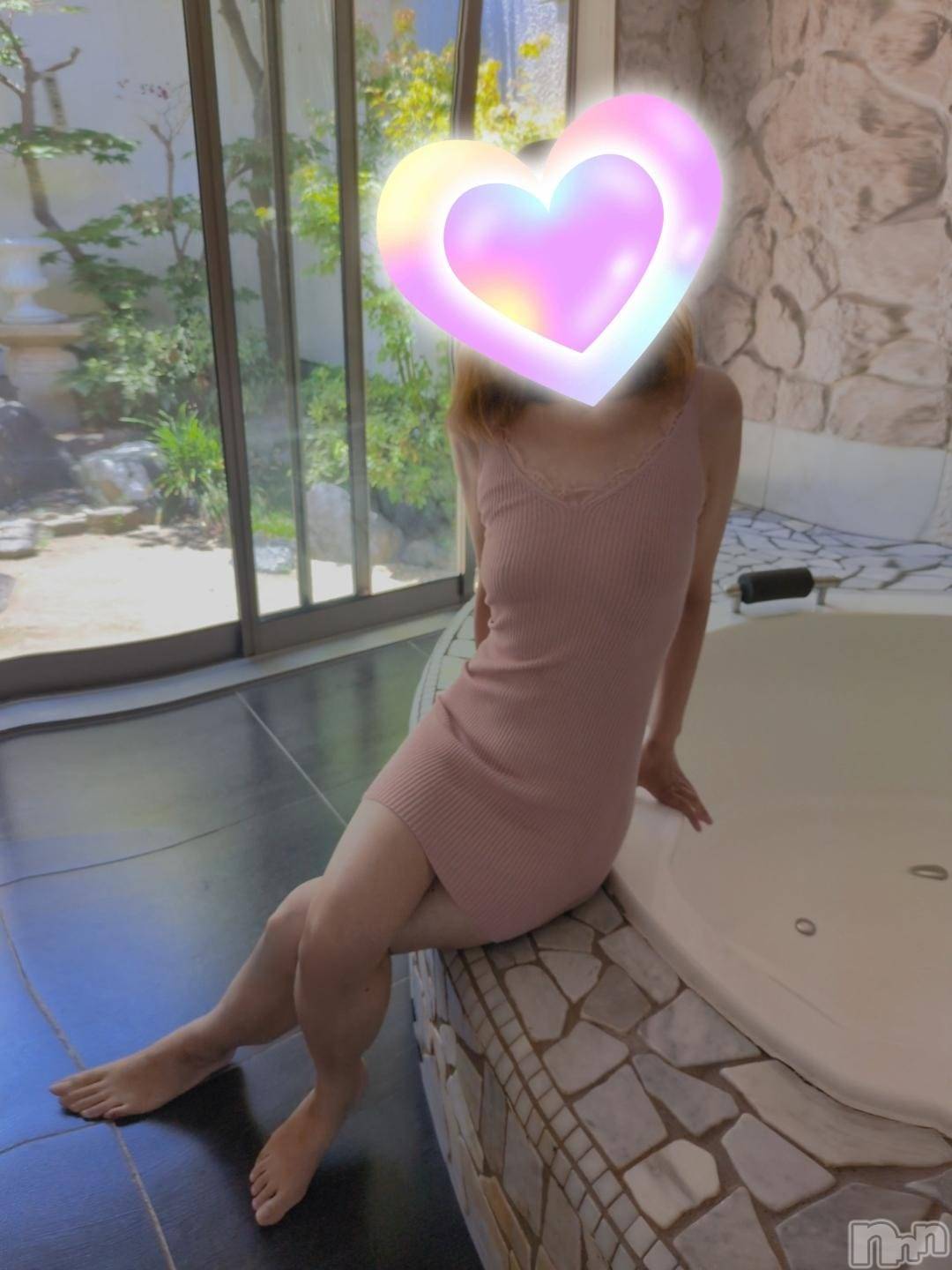 三条デリヘル新潟三条燕ちゃんこ(ニイガタサンジョウツバメチャンコ)しおり(44)の2025年8月9日写メブログ「フローレス3号室のお客様へ」